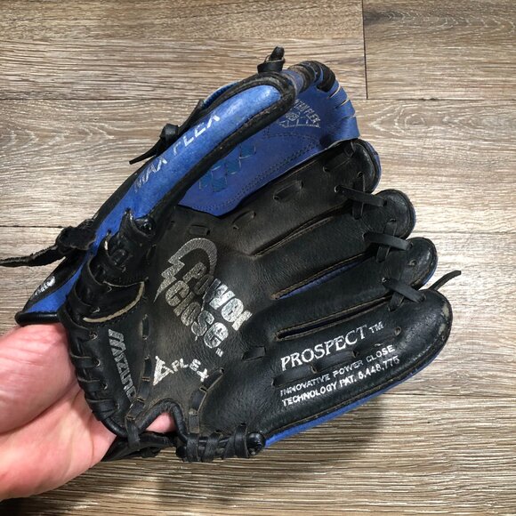 Mizuno Prospect GPP 950D RHT 9.5 Inches Butter Soft Lining Blue Black Youth - Picture 6 of 7